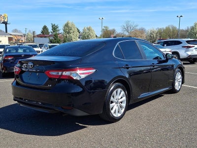 2018 Toyota Camry LE Auto (Natl)