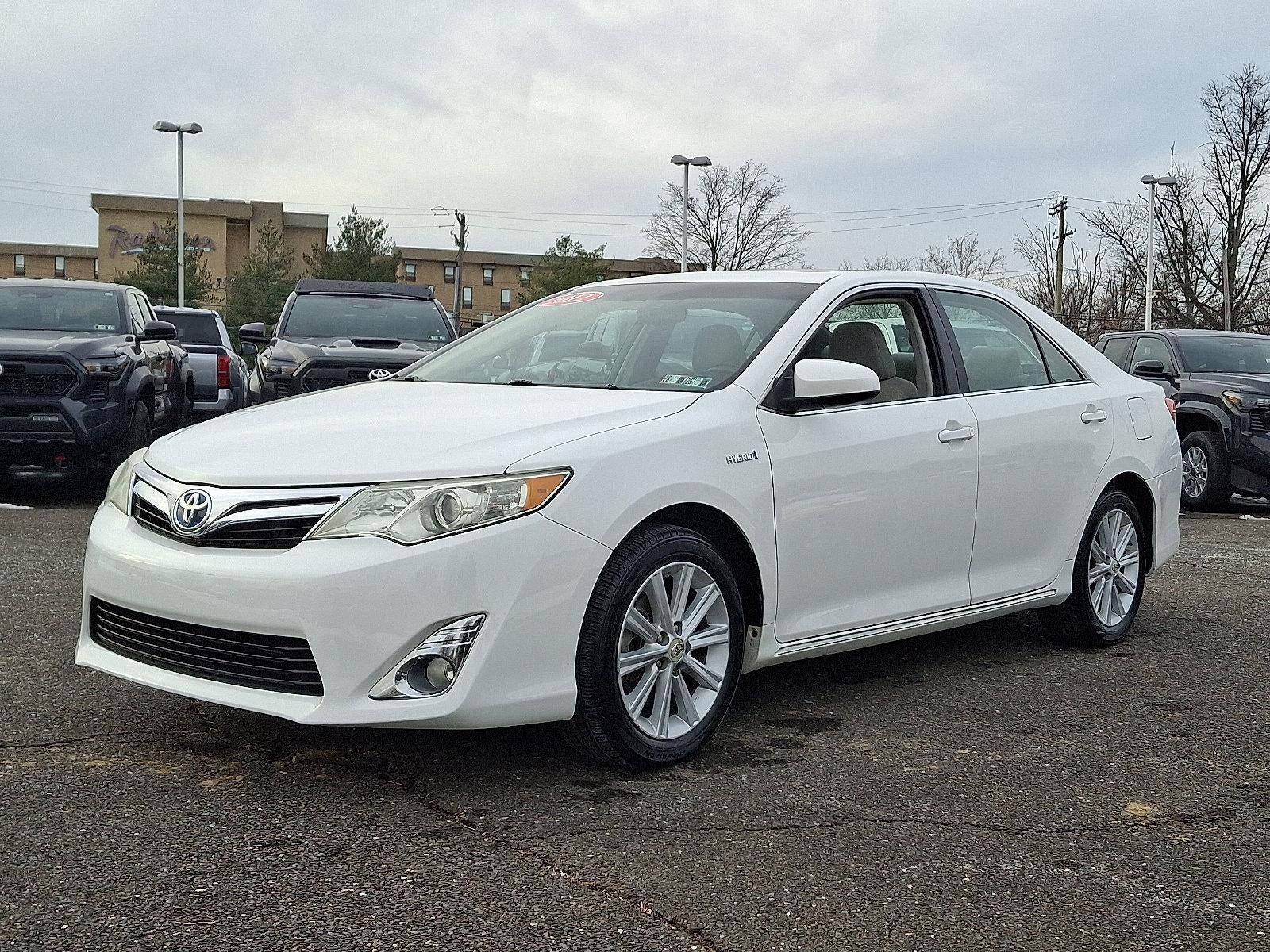 2012 Toyota Camry Hybrid 4dr Sdn XLE (Natl)