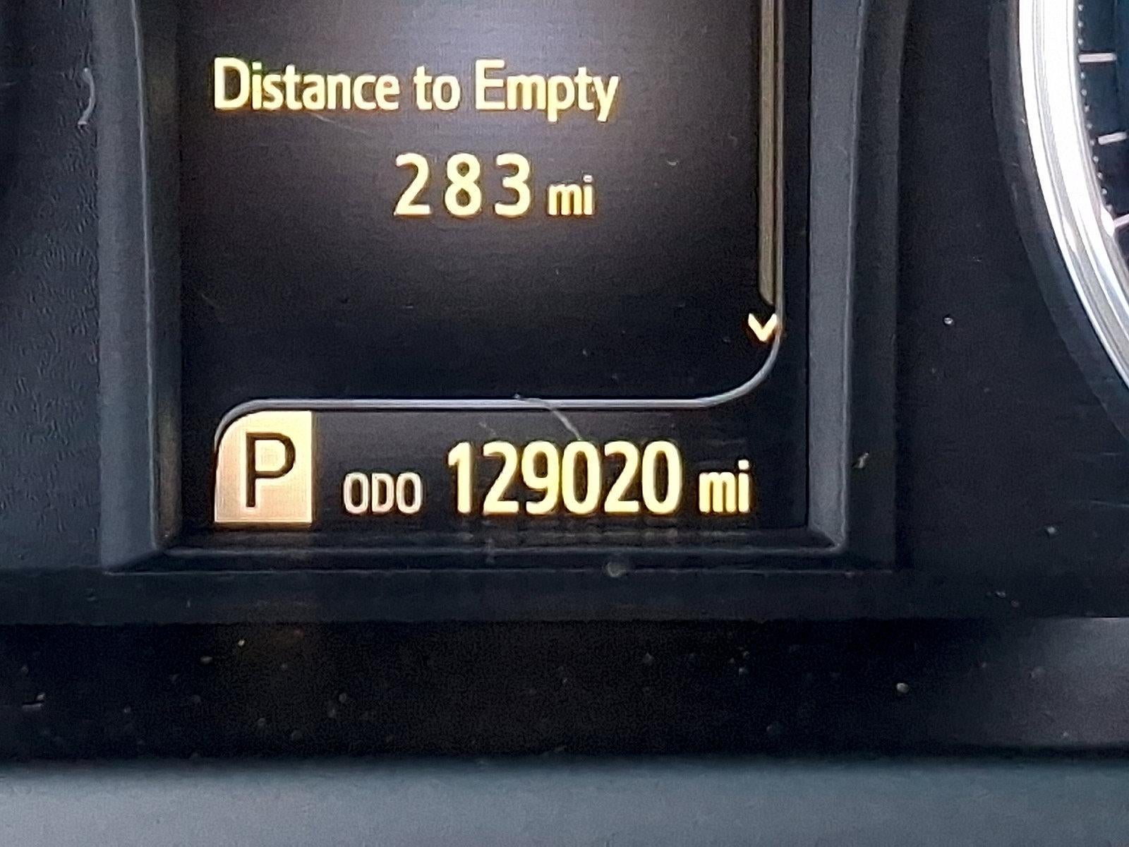 2017 Toyota Camry LE Auto (SE)