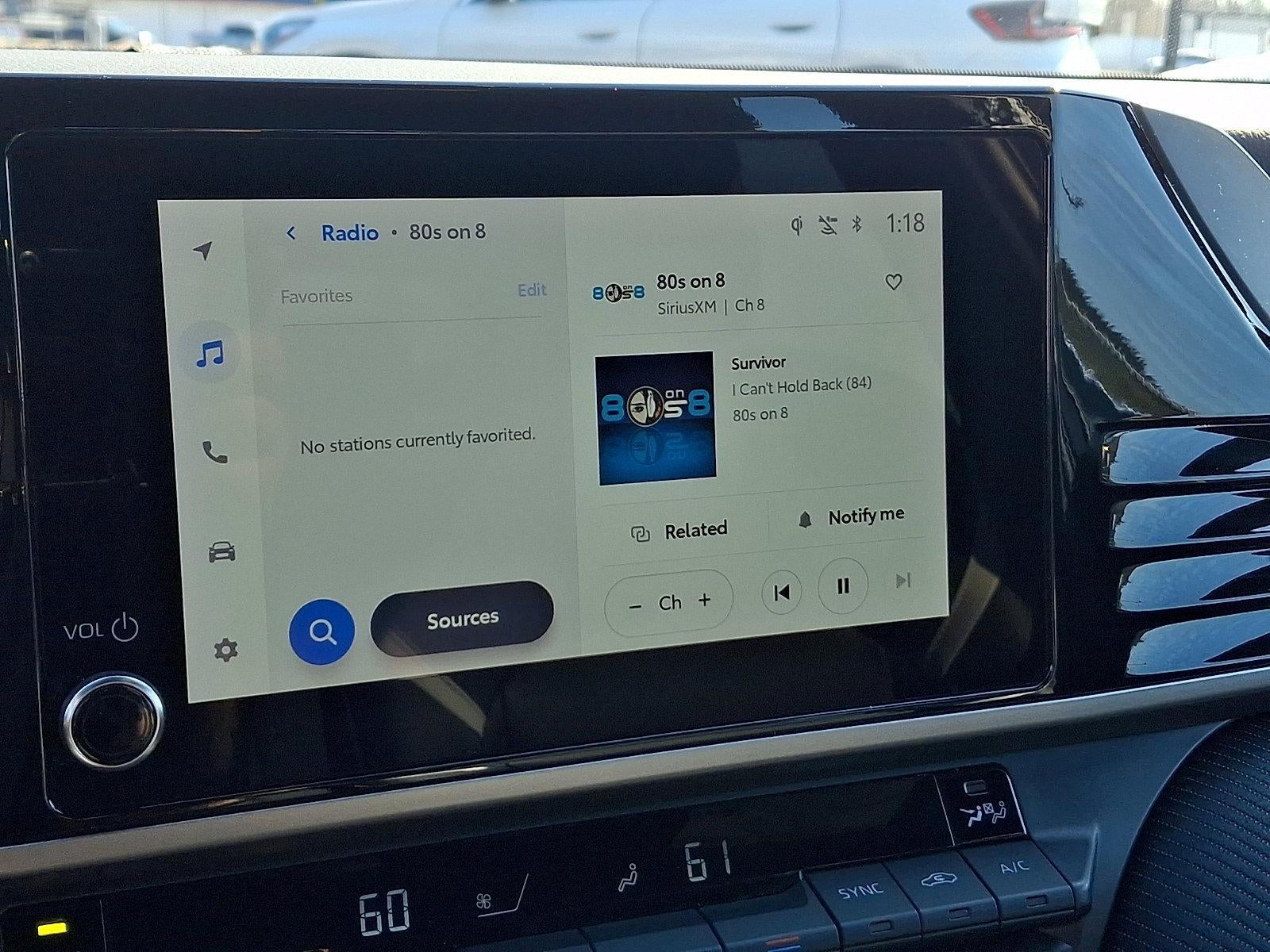 2025 Toyota Camry SE (SE)