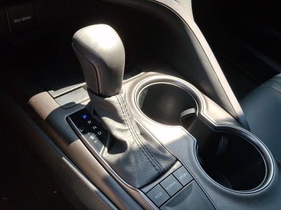 2024 Toyota Camry SE Auto (Natl)