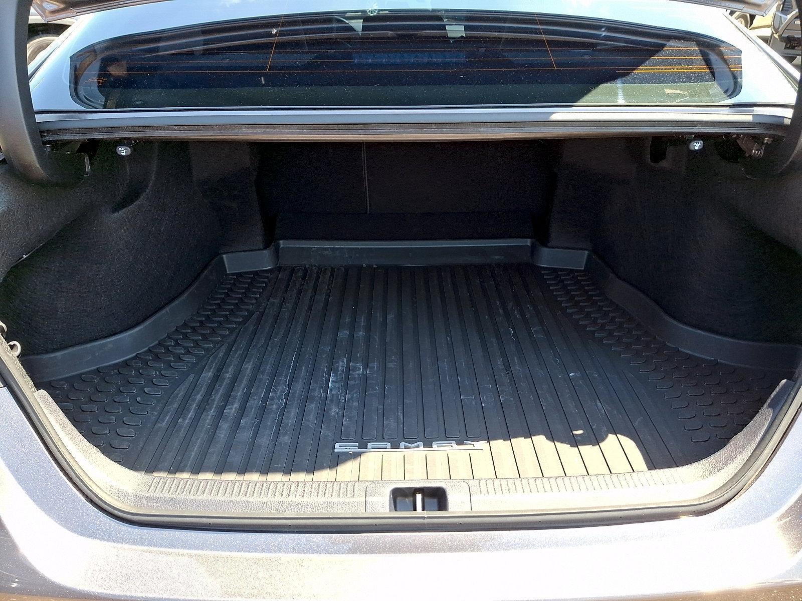 2024 Toyota Camry SE Auto (Natl)