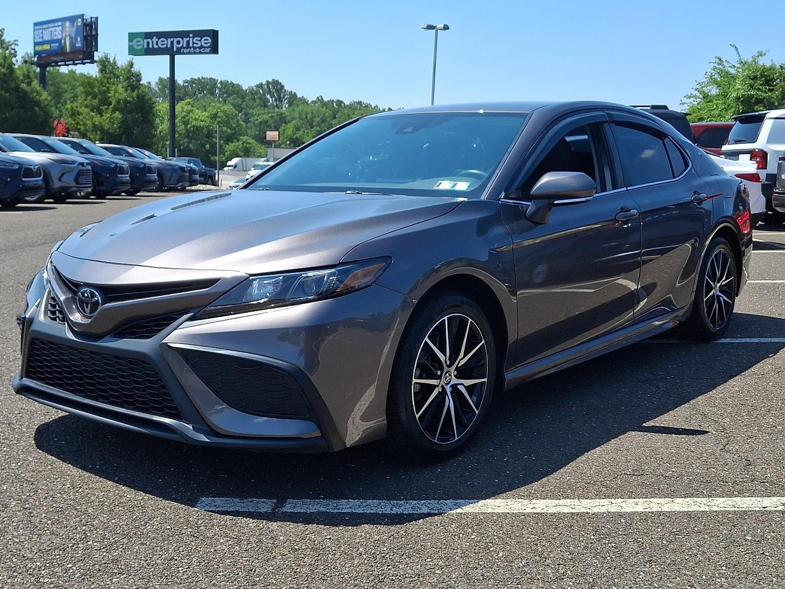 2024 Toyota Camry SE Auto (Natl)