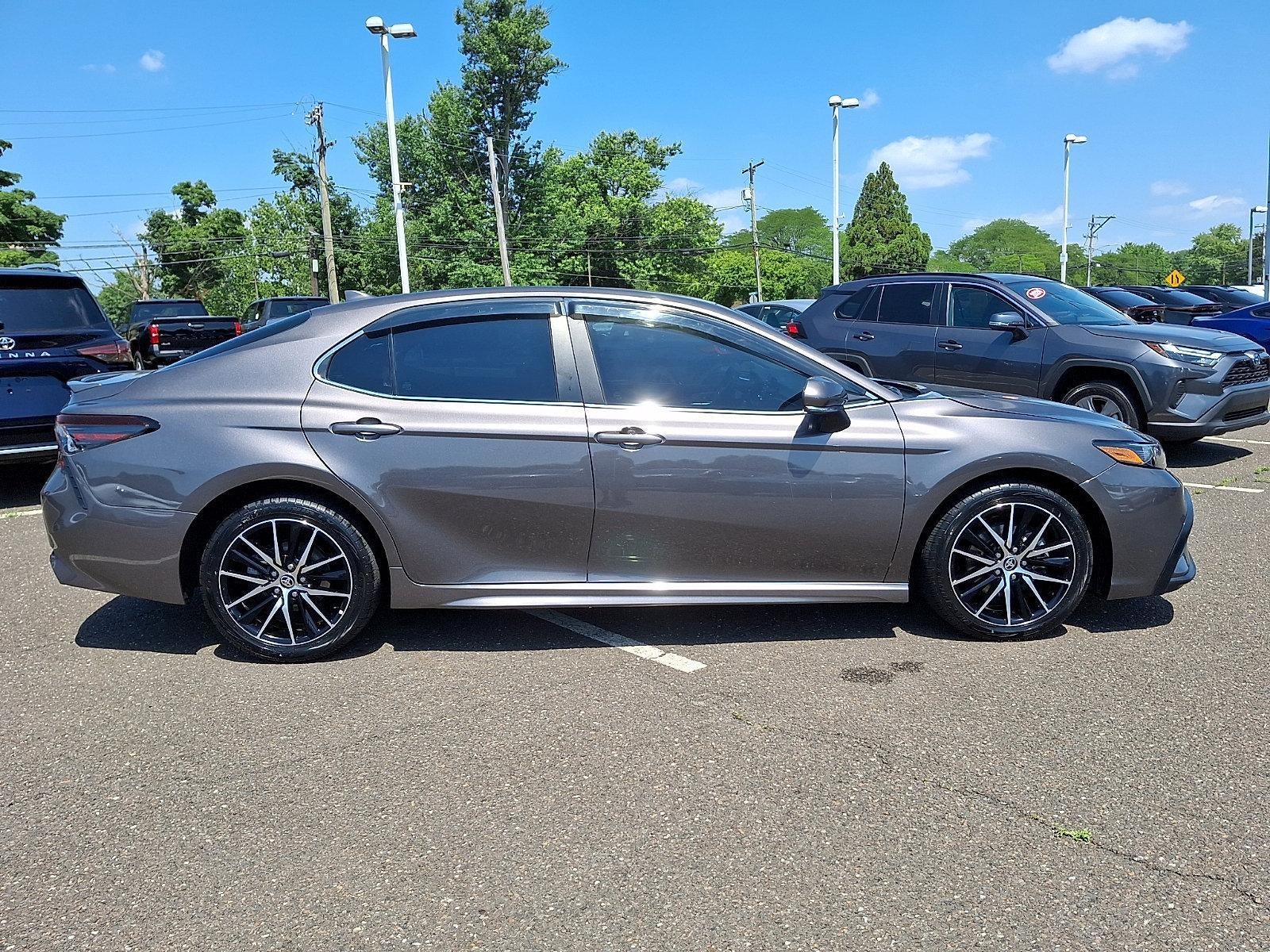 2024 Toyota Camry SE Auto (Natl)