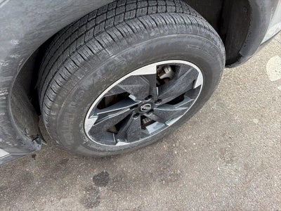 2024 Nissan Rogue AWD SV