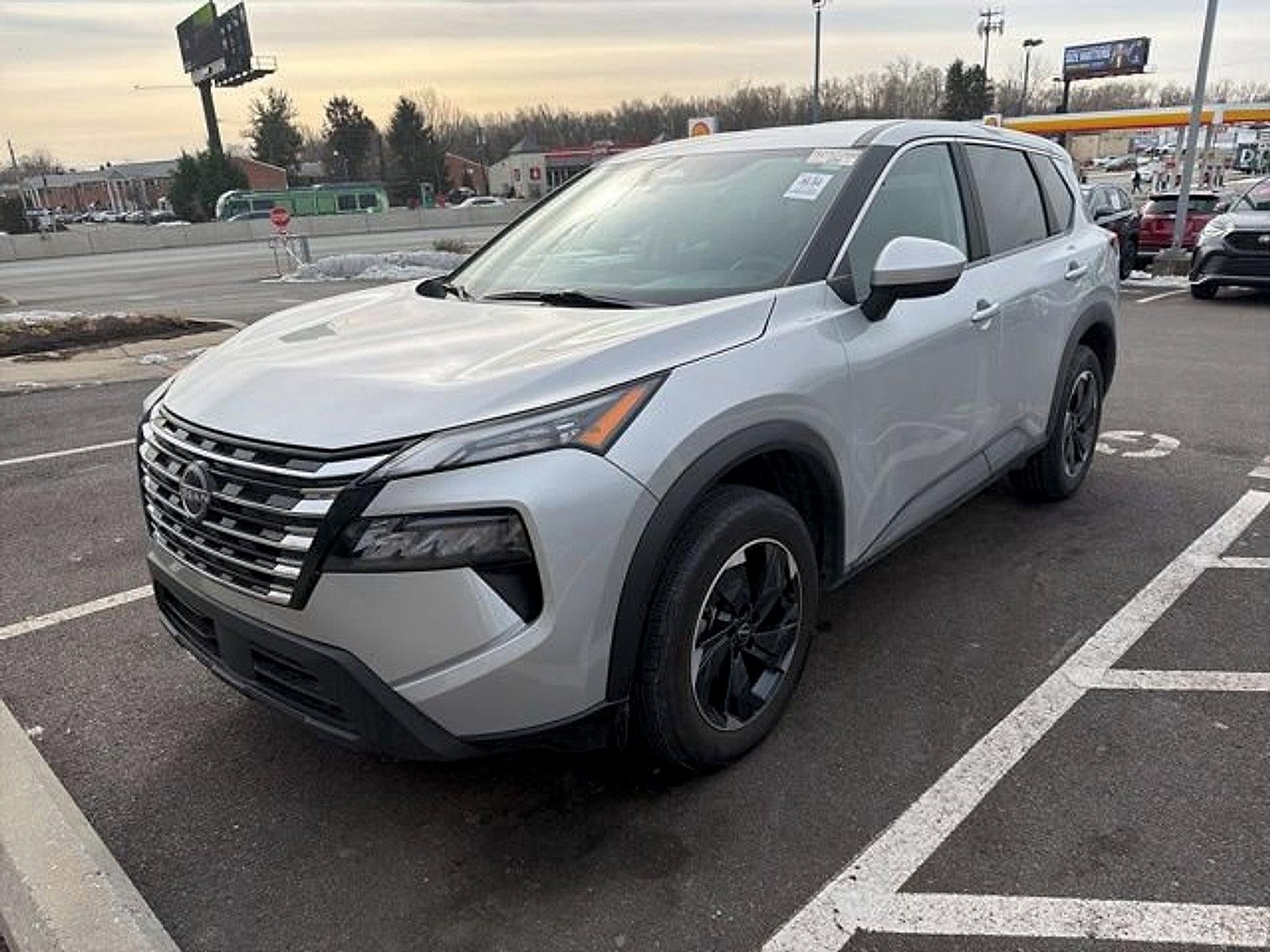 2024 Nissan Rogue AWD SV