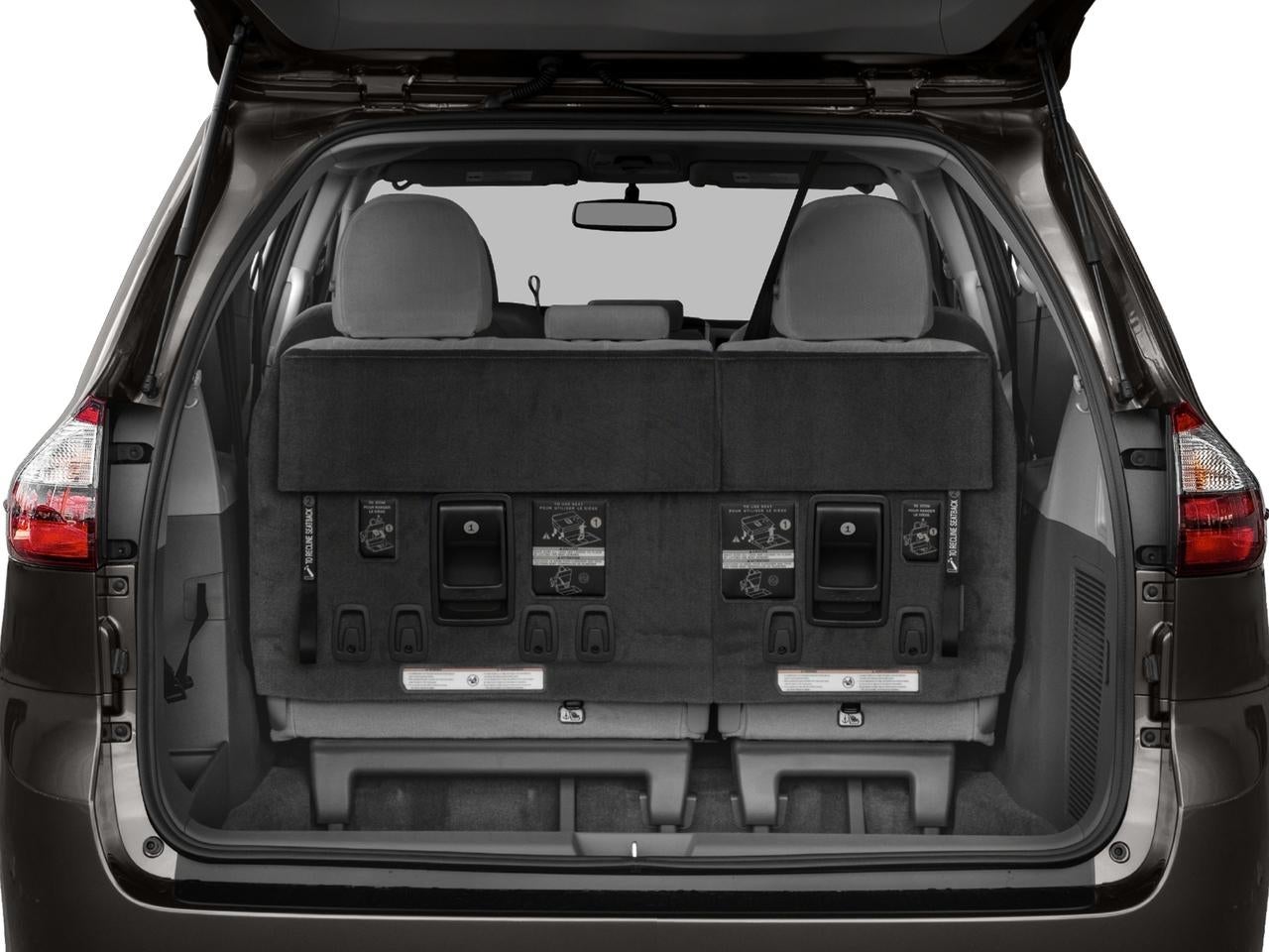 2017 Toyota Sienna LE FWD 8-Passenger (Natl)