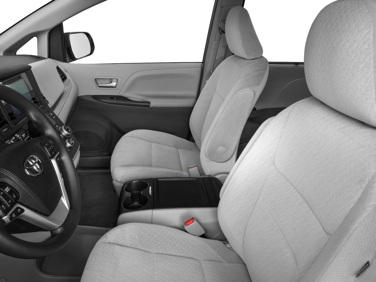 2017 Toyota Sienna LE FWD 8-Passenger (Natl)