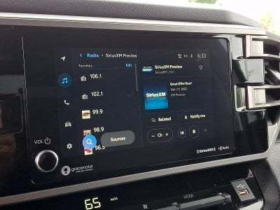 2022 Toyota Tundra 4WD 4WD SR5 CrewMax 5.5' Bed (SE)