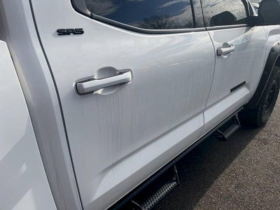 2022 Toyota Tundra 4WD 4WD SR5 CrewMax 5.5' Bed (SE)
