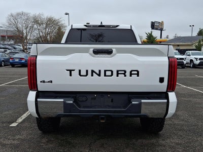 2022 Toyota Tundra 4WD 4WD SR5 CrewMax 5.5' Bed (SE)