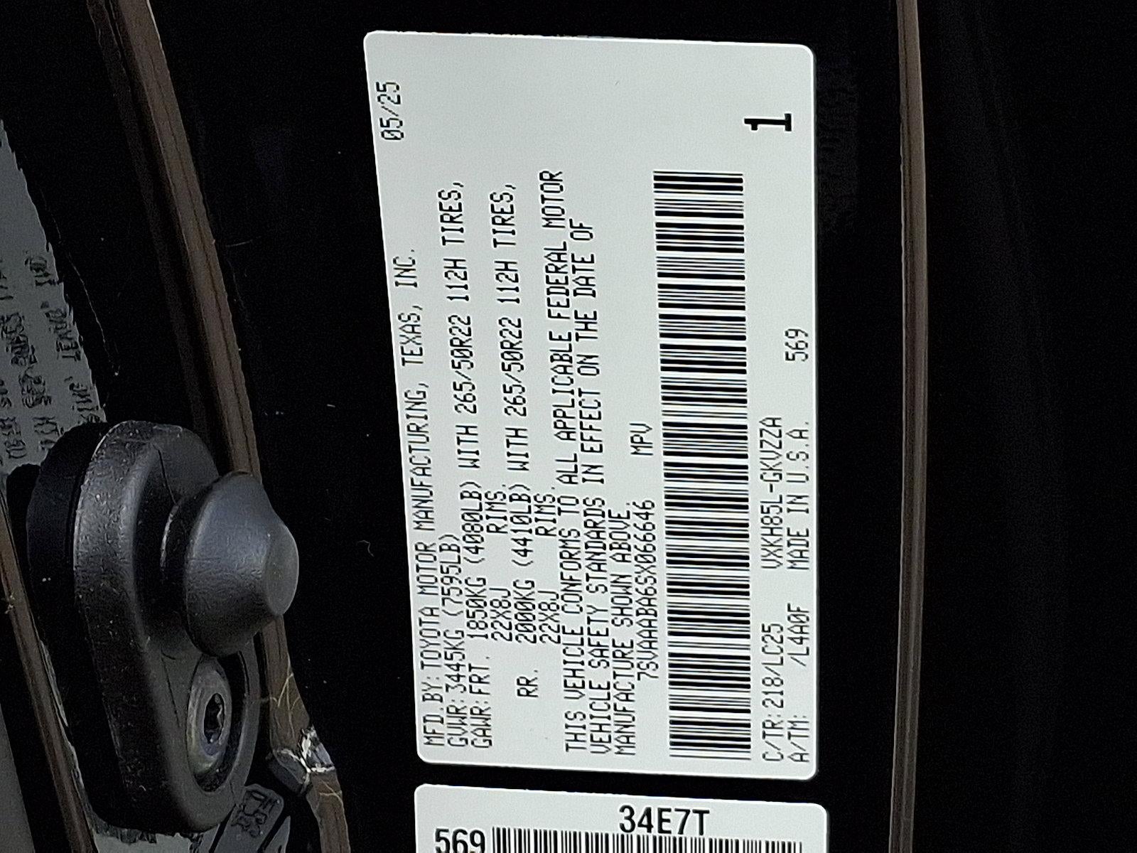 2025 Toyota Sequoia Capstone 4WD (Natl)