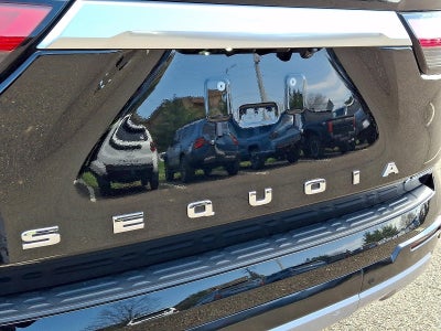 2025 Toyota Sequoia Capstone 4WD (Natl)