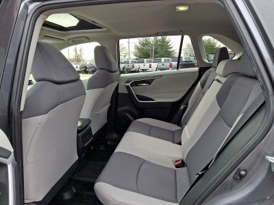 2023 Toyota RAV4 Hybrid XLE AWD (Natl)