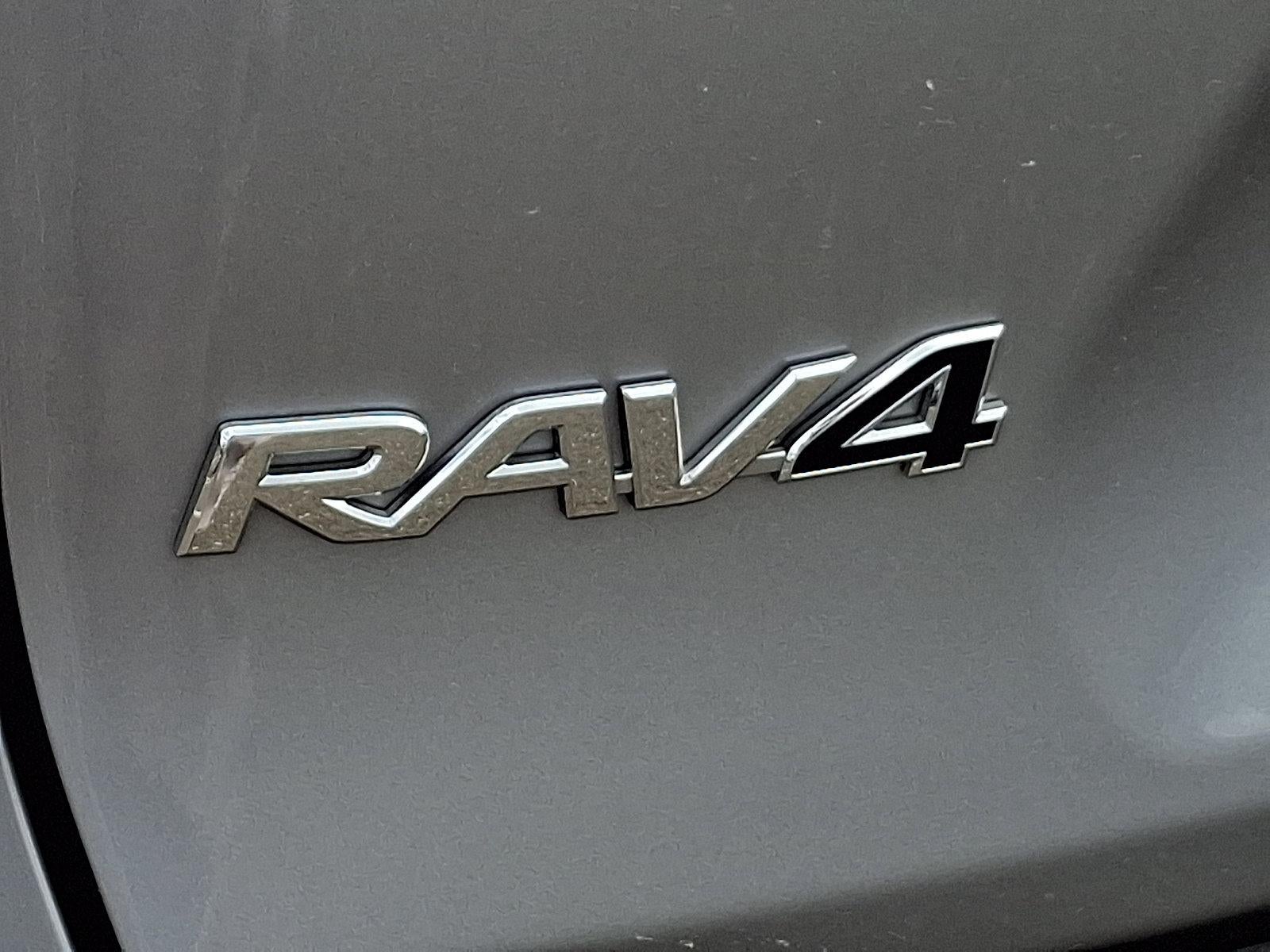 2023 Toyota RAV4 Hybrid XLE AWD (Natl)