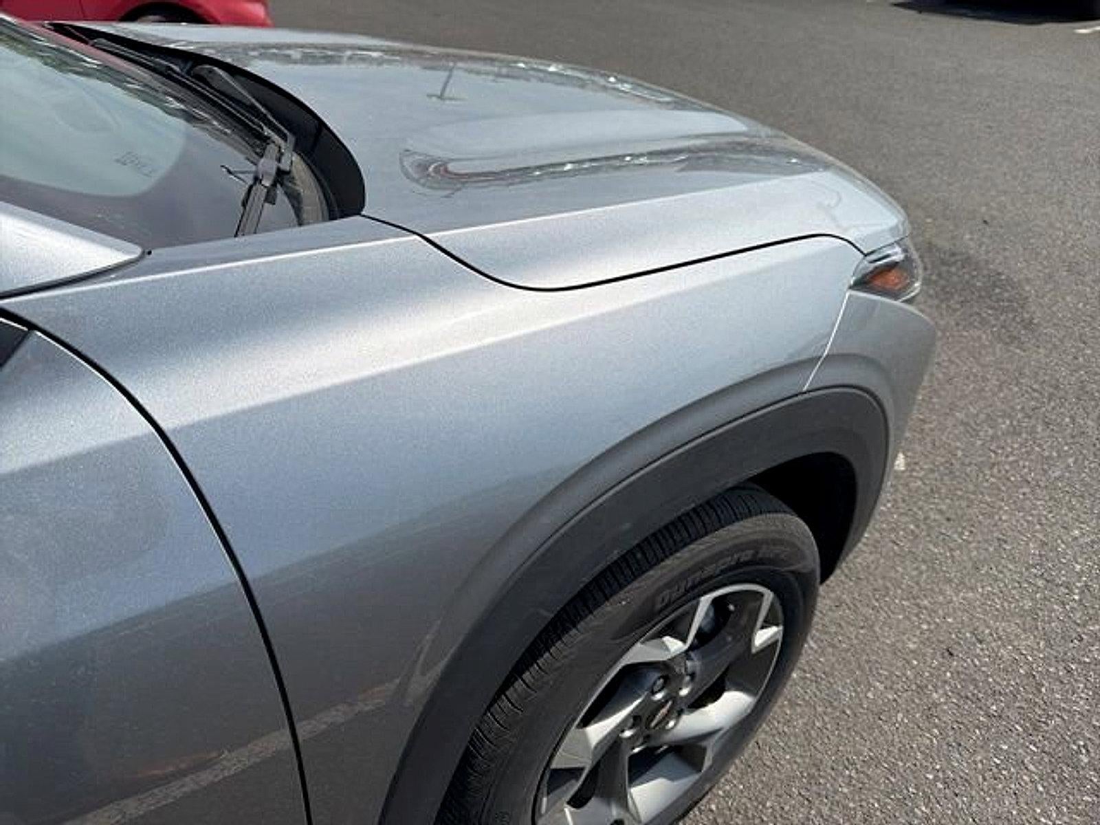 2025 Chevrolet Trax FWD 4dr LT