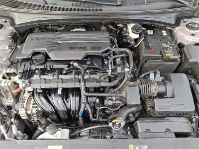 2024 Hyundai ELANTRA SEL IVT