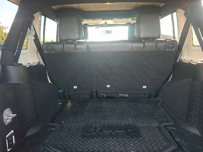 2017 Jeep Wrangler Unlimited Sahara 4x4