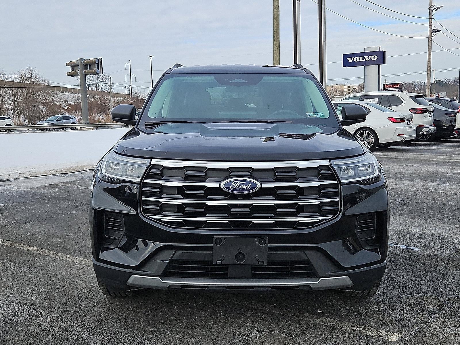 2025 Ford Explorer Active 4WD