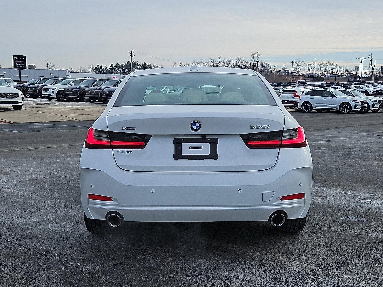 2023 BMW 330i xDrive Sedan