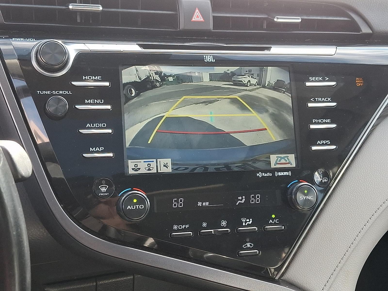 2019 Toyota Camry XLE Auto (SE)