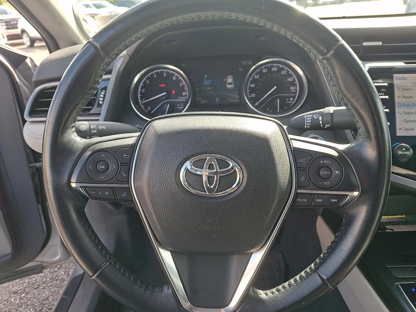 2019 Toyota Camry XLE Auto (SE)