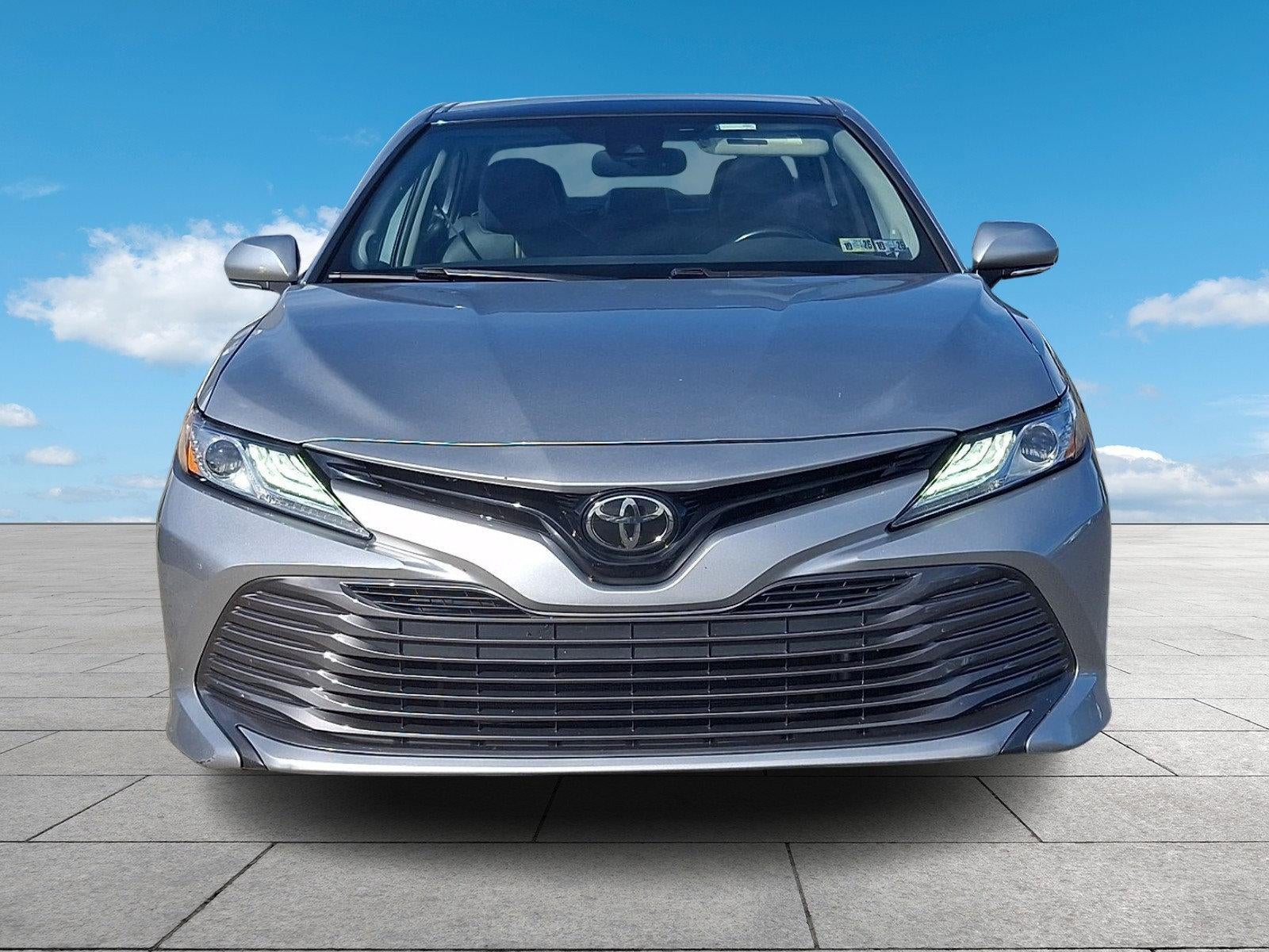 2019 Toyota Camry XLE Auto (SE)