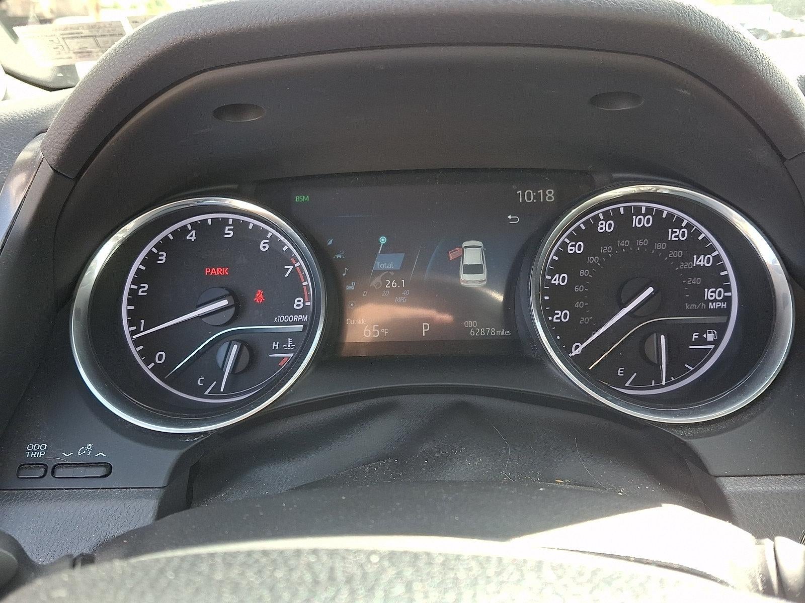 2019 Toyota Camry XLE Auto (SE)