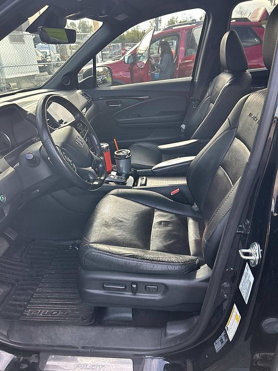 2021 Honda Pilot Black Edition AWD