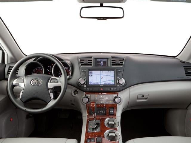 2012 Toyota Highlander 4WD 4dr V6 SE (Natl)