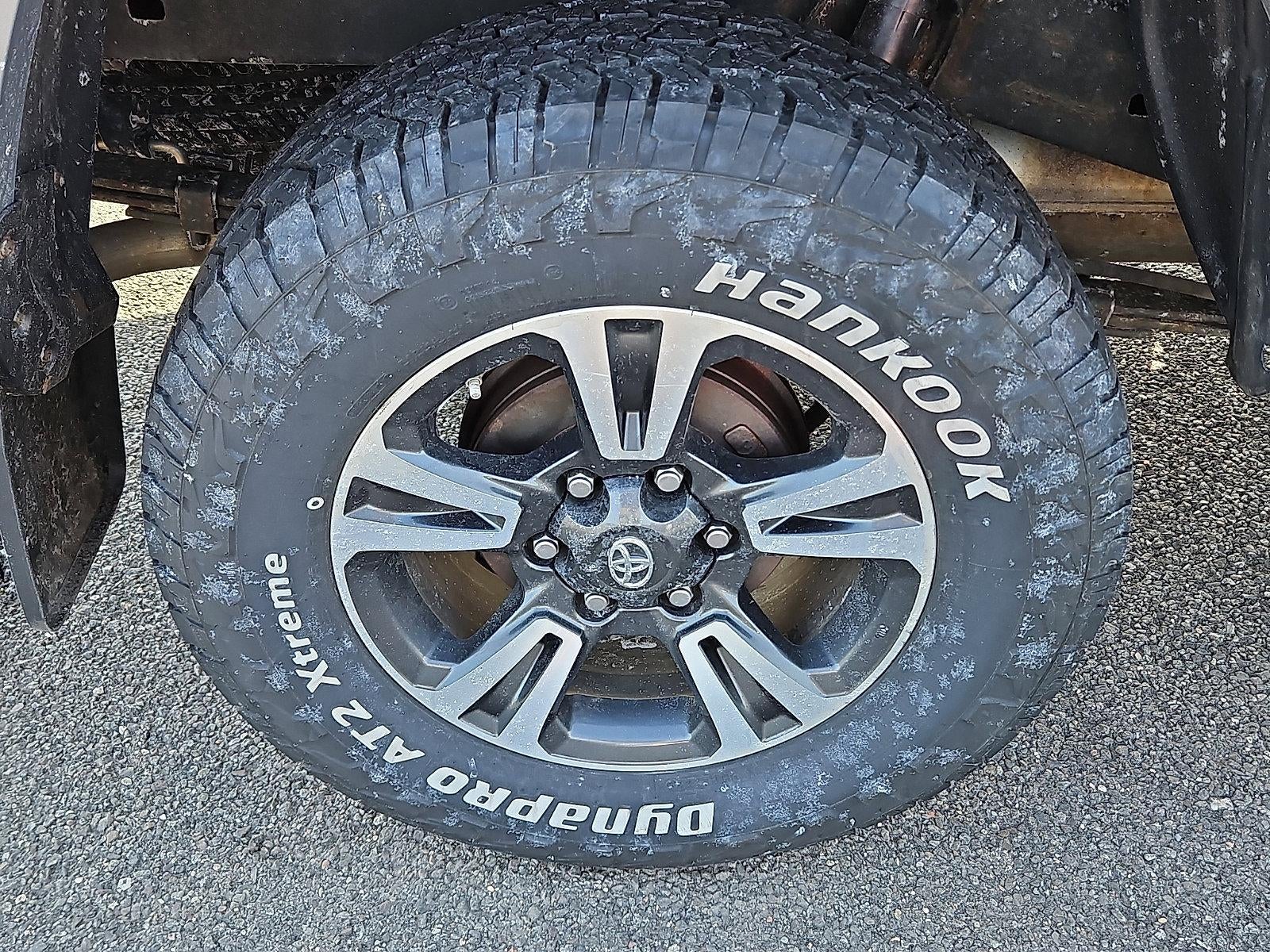 2016 Toyota Tacoma 4WD Access Cab Standard Bed V6 Manual TRD Sport (Natl)