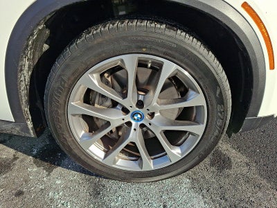 2025 BMW X5 xDrive50e Plug-In Hybrid