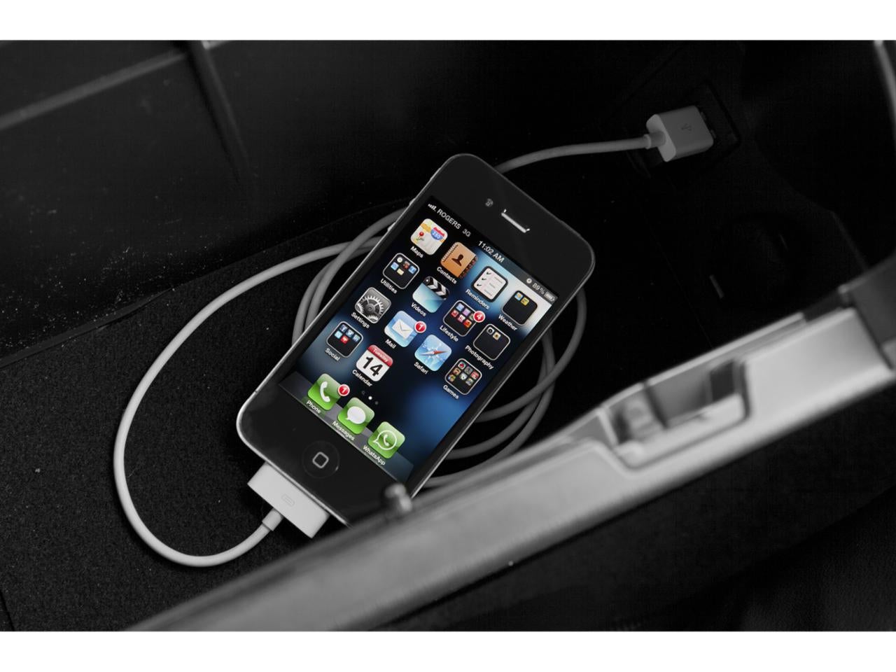 2015 Toyota Prius 5dr HB Four (Natl)