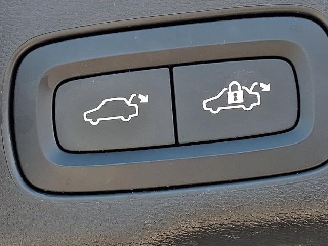 2019 Volvo XC60 T5 AWD Momentum