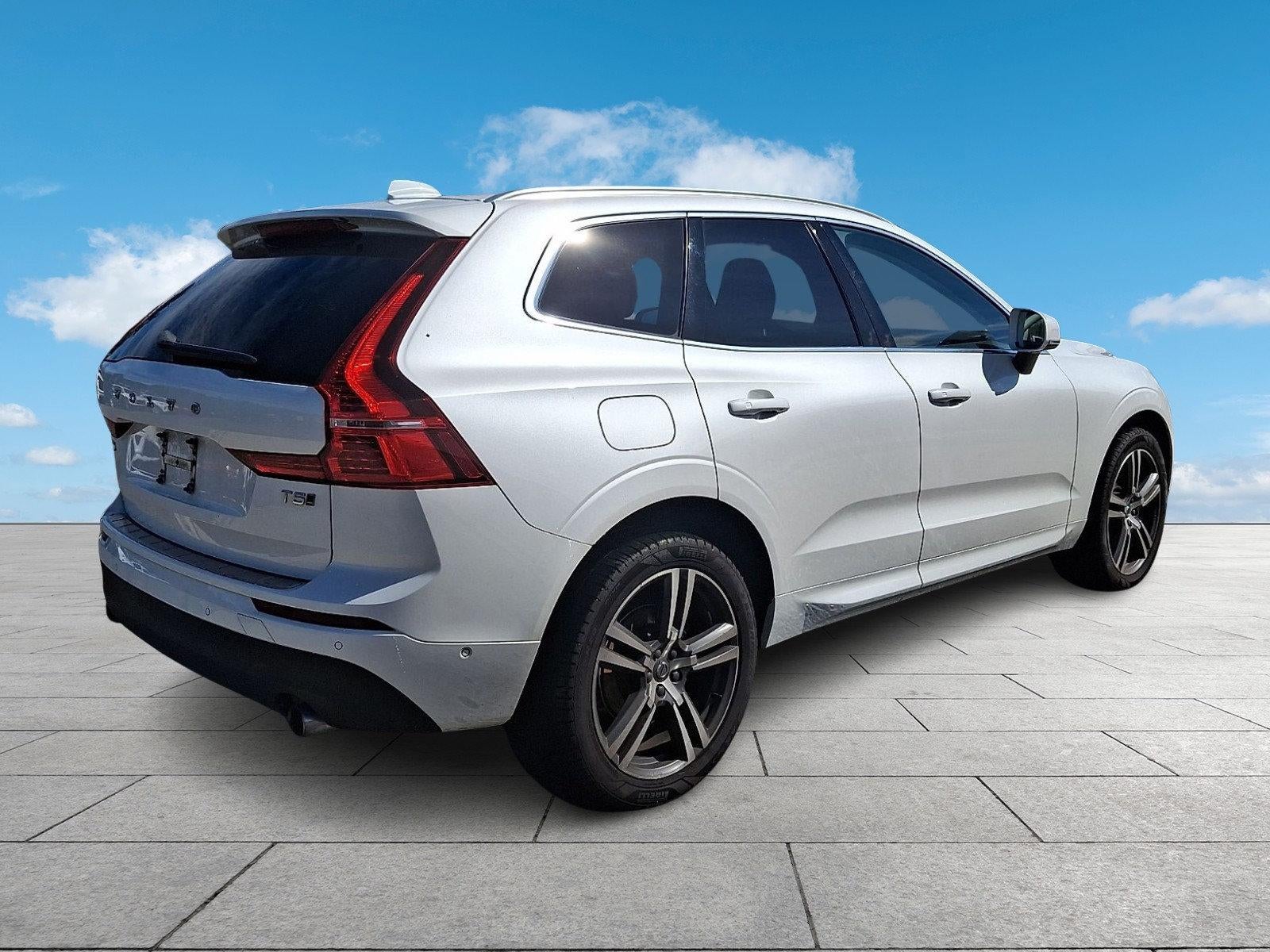 2019 Volvo XC60 T5 AWD Momentum