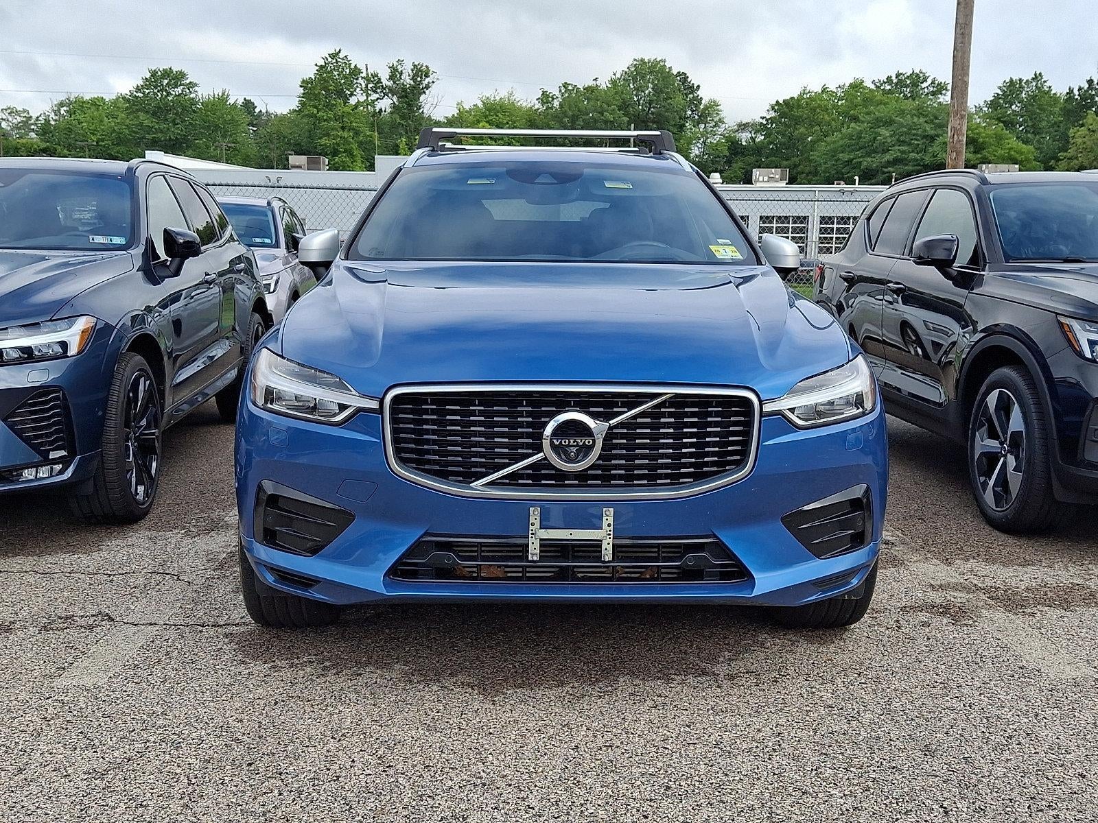 2019 Volvo XC60 T8 eAWD Plug-In Hybrid R-Design