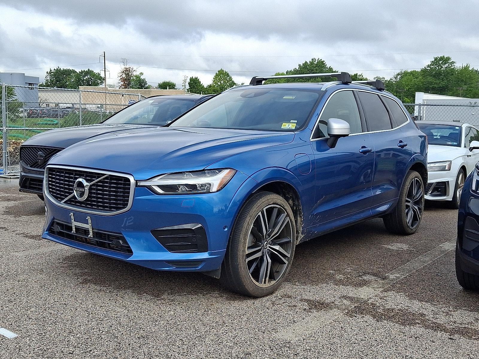 2019 Volvo XC60 T8 eAWD Plug-In Hybrid R-Design