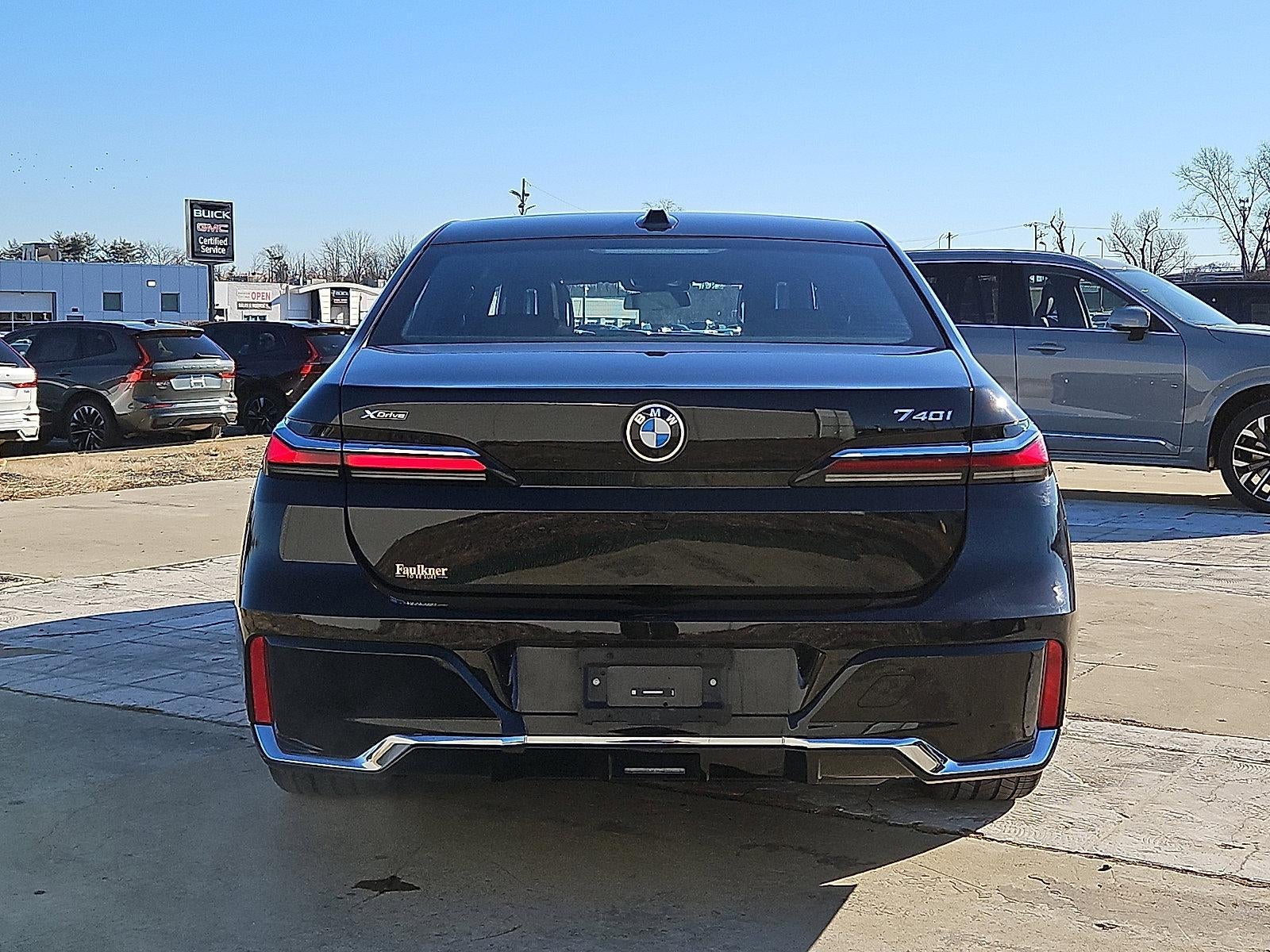 2024 BMW 740i xDrive Sedan