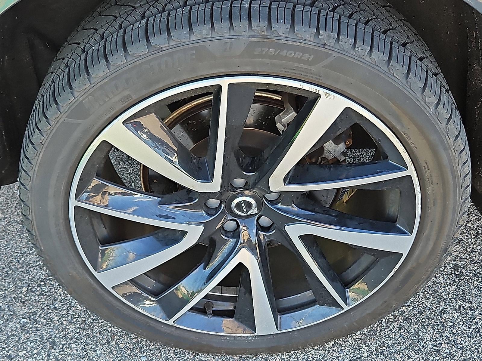 2024 Volvo XC90 B6 AWD Plus Bright Theme 7P