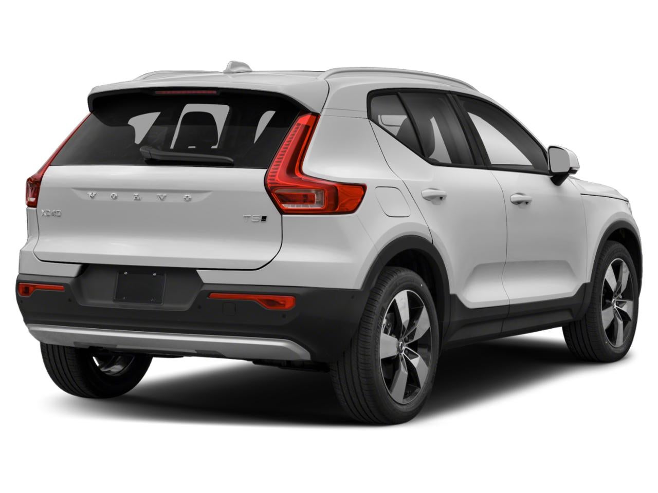 2019 Volvo XC40 T5 AWD Momentum
