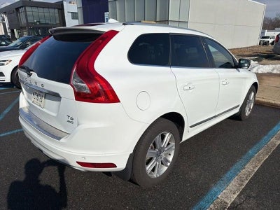 2016 Volvo XC60 AWD 4dr T6 Drive-E