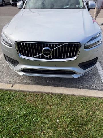 2021 Volvo XC90 T6 AWD Momentum 7P