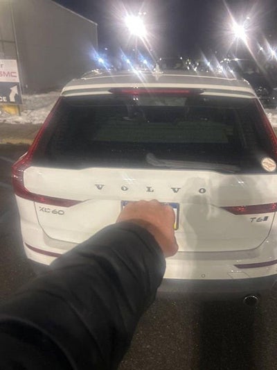 2020 Volvo XC60 T6 AWD Momentum