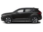 2024 Volvo XC40 B5 AWD Plus Dark Theme