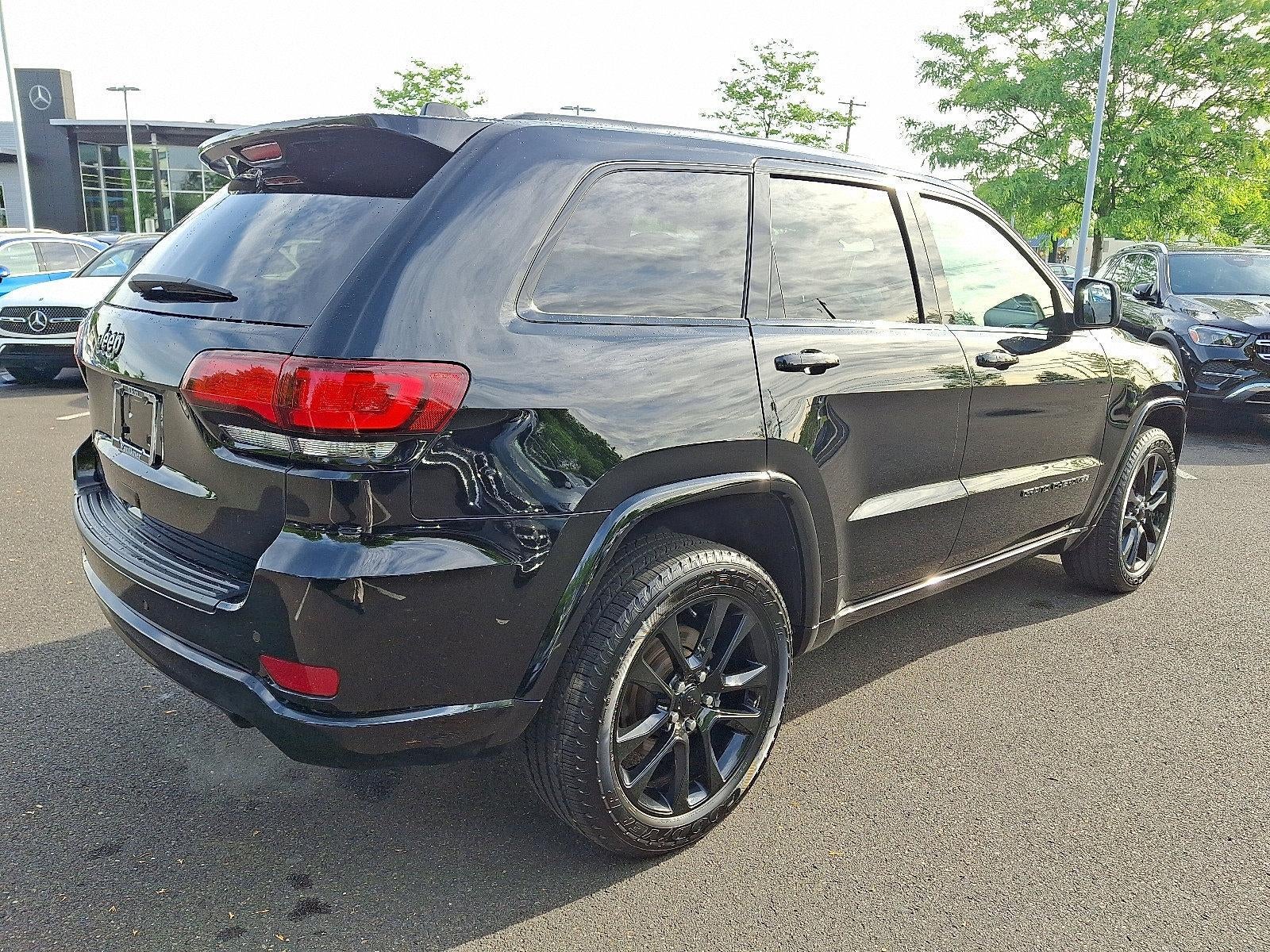 2021 Jeep Grand Cherokee Laredo X 4x4