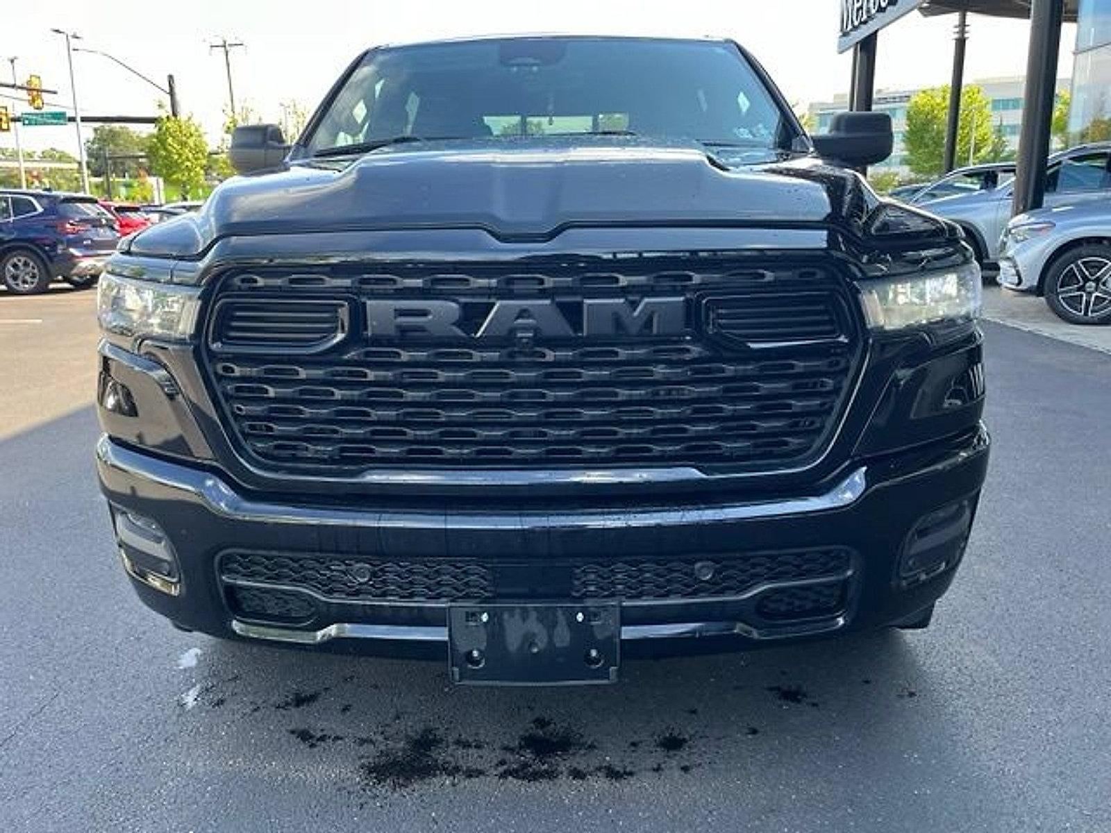 2025 RAM 1500 Tradesman 4x4 Crew Cab 5'7" Box
