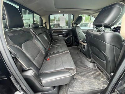 2020 RAM 1500 Laramie 4x4 Crew Cab 5'7" Box