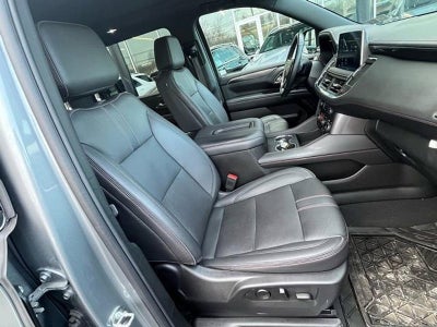 2023 Chevrolet Suburban 4WD RST