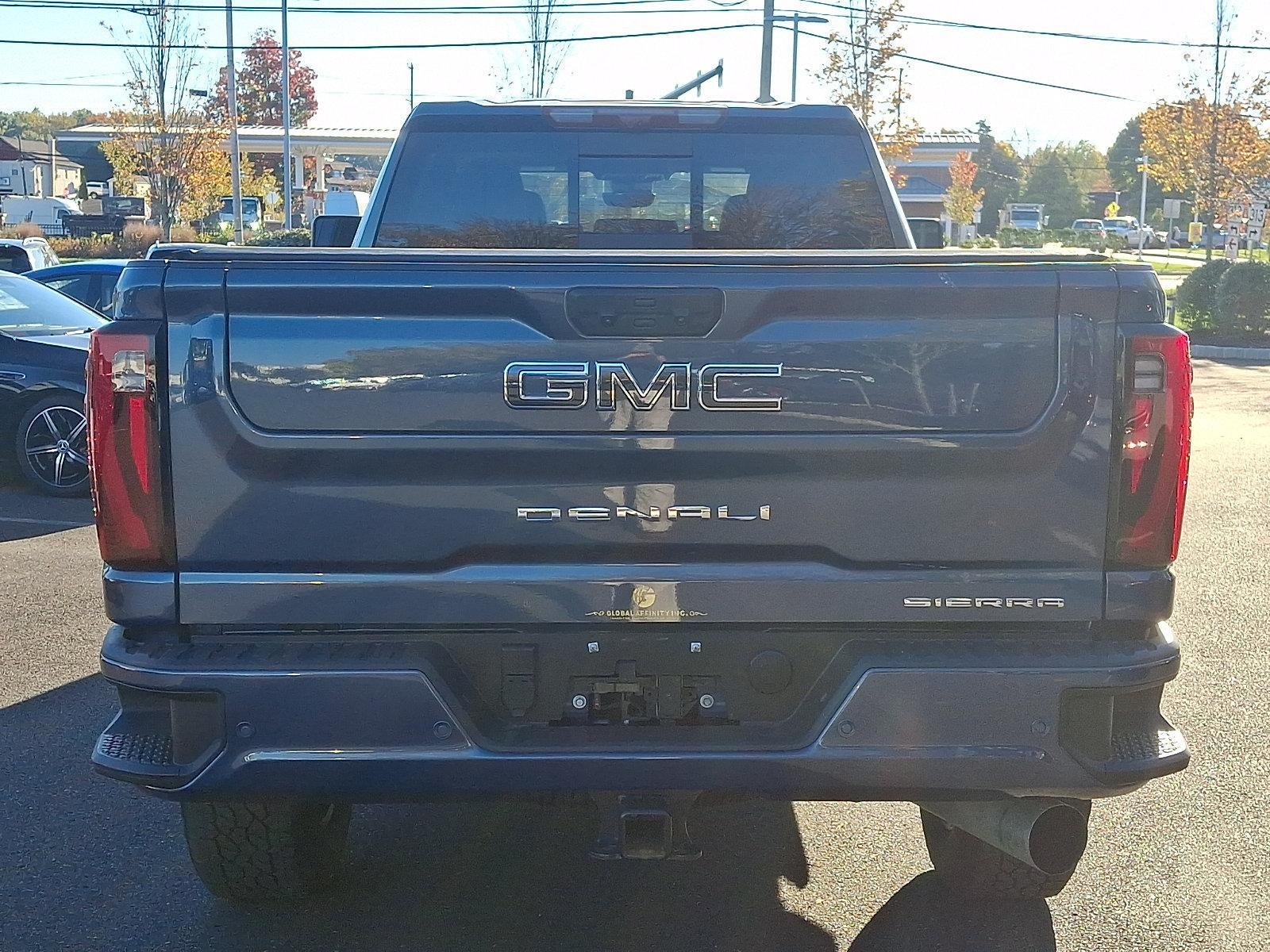 2026 GMC Sierra 3500HD Crew Cab Long Box 4-Wheel Drive Denali Ultimate