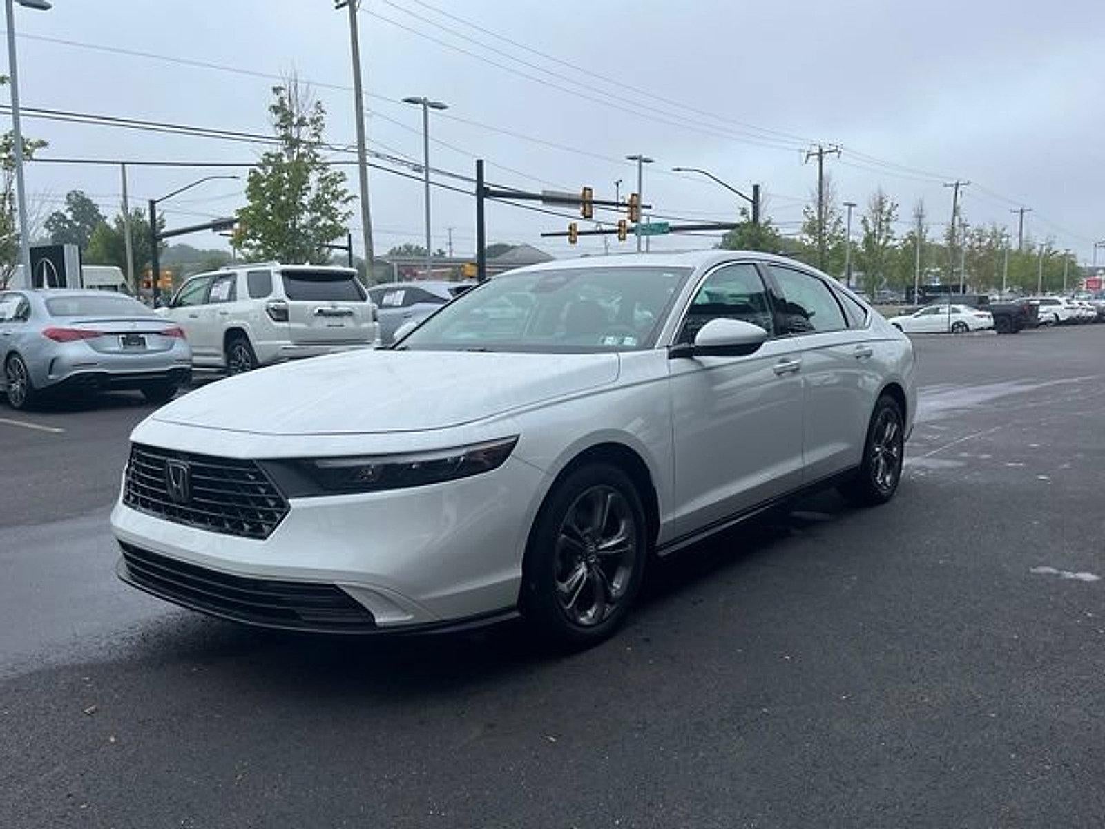 2024 Honda Accord Sedan EX CVT